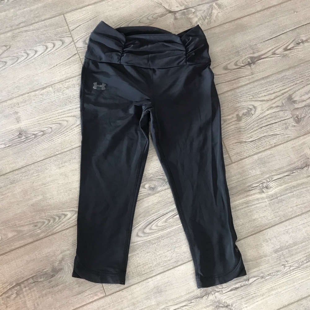 Under Armour Cropped Leggings Sz Small